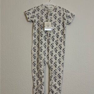 Kate Quinn Mushrooms